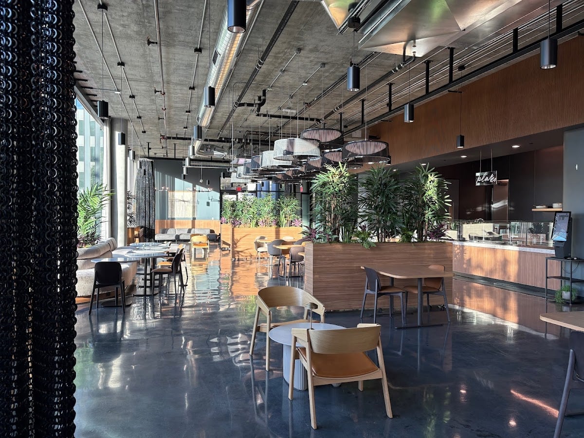 The Good Eating Company - Corporate cafe that’s open to the public with ample (plush) seating and excellent food and drink options