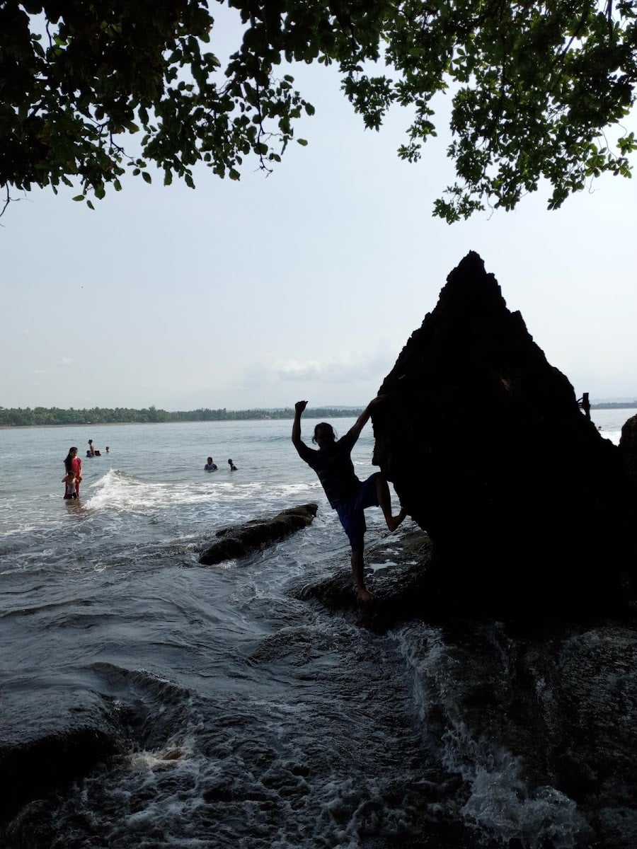 Batukaras - Indonesia, surf