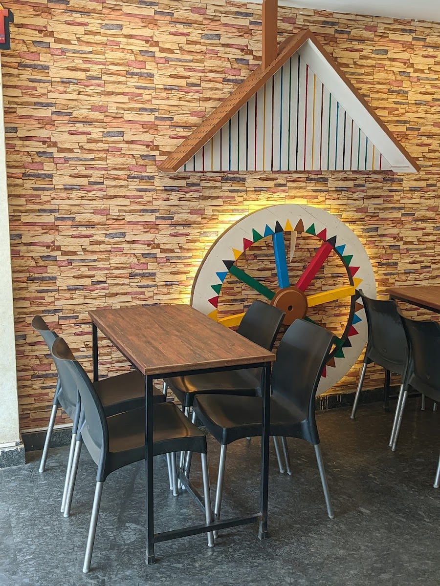 Amritsari Kulcha Land