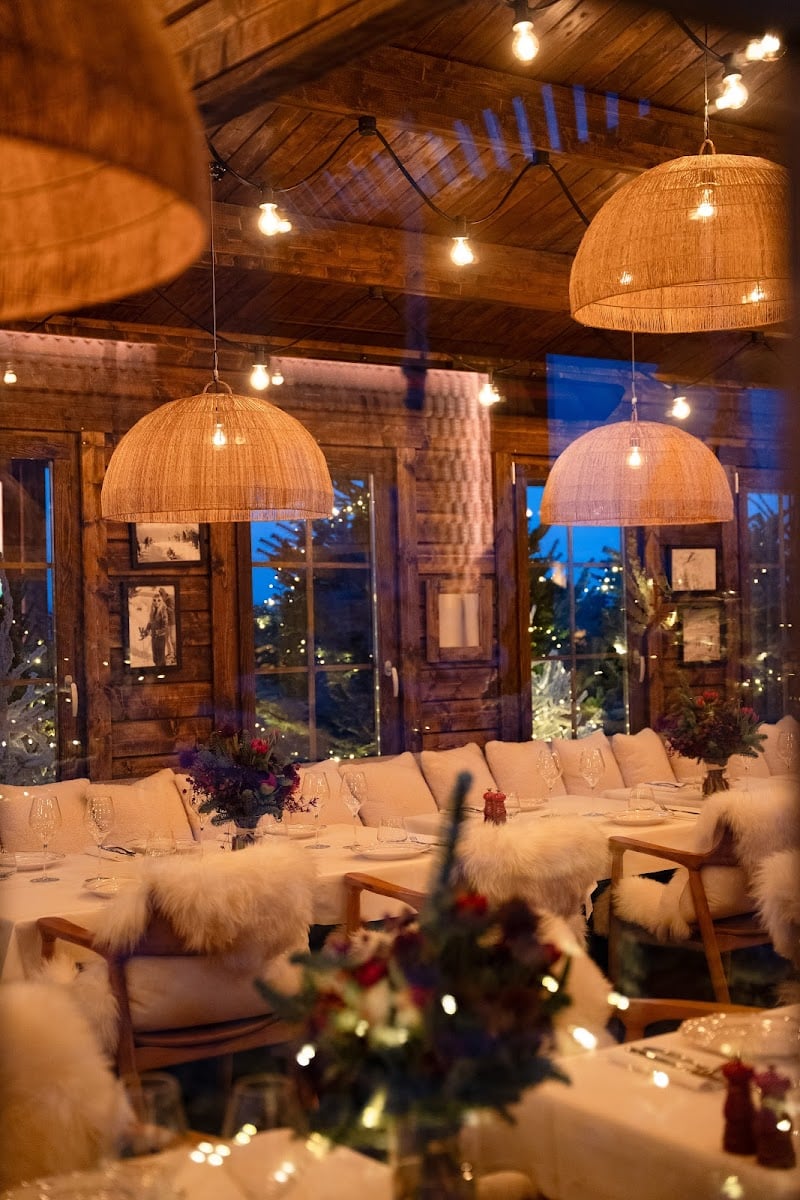 La Ferme Saint Amour Paris