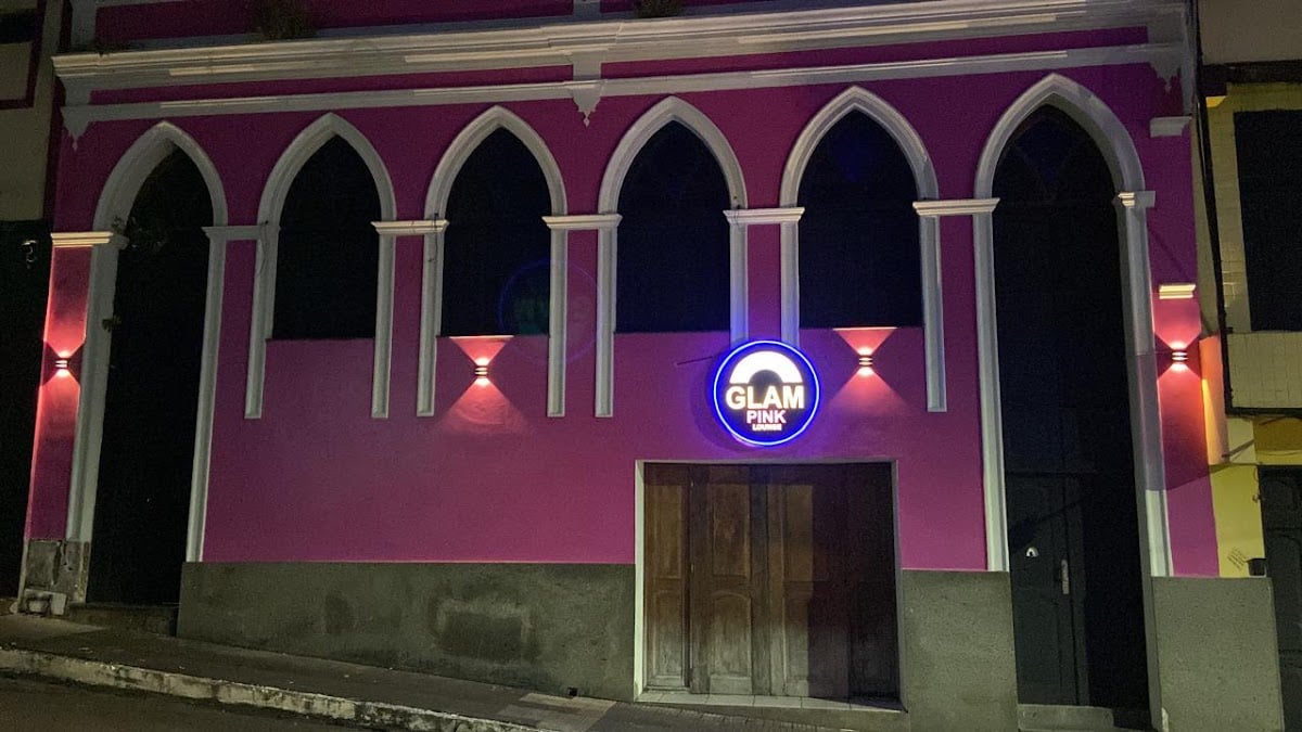 Glam Pink Lounge - Lugar mais insalubre que esse impossível, mas lá é sempre o after KKKKK