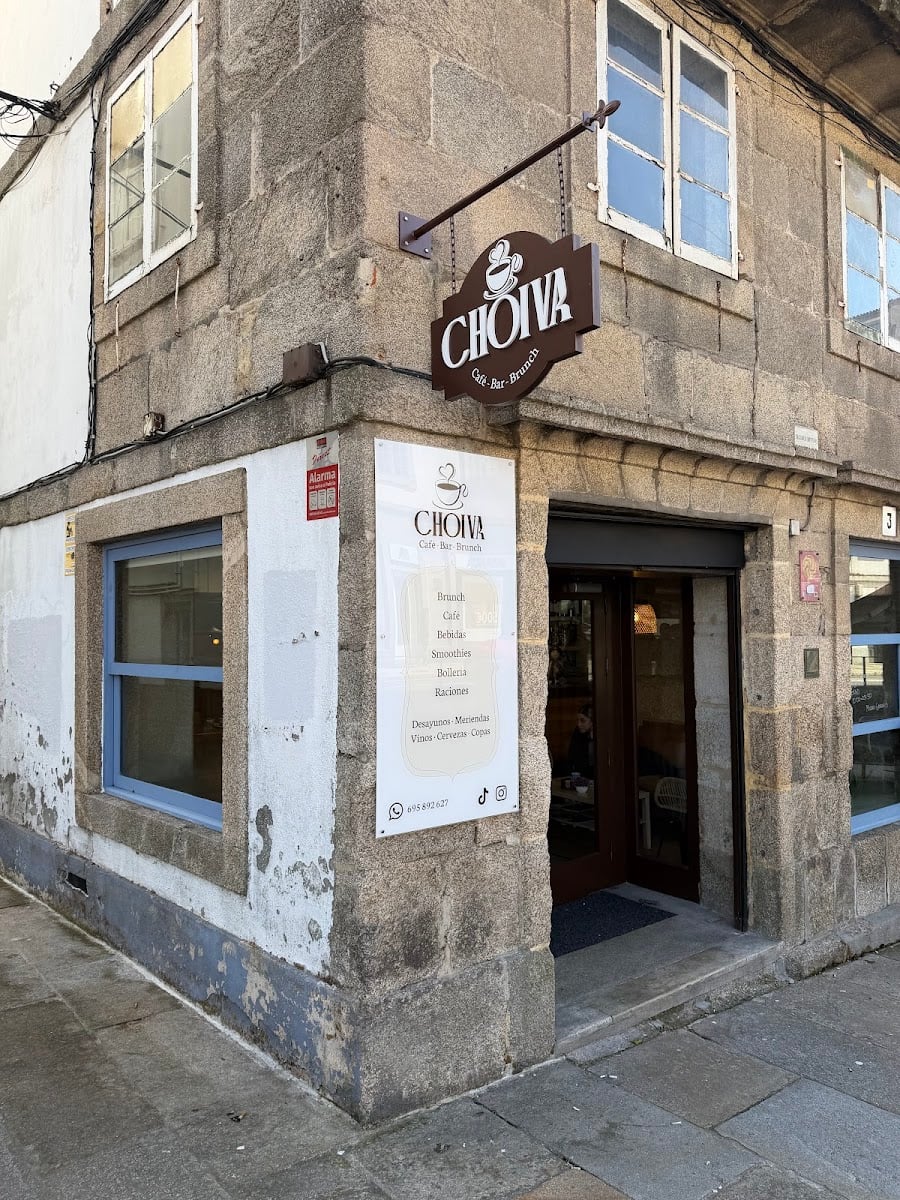 CHOIVA CAFE