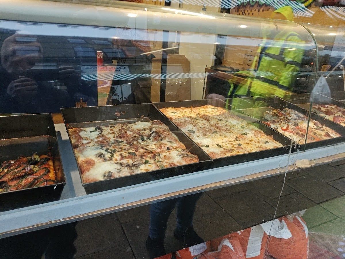 Woodys pizza hebden bridge
