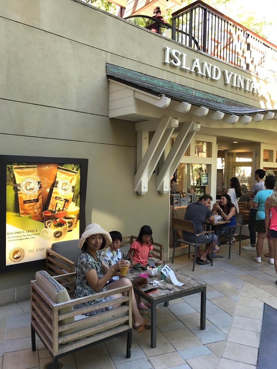 Island Vintage Shave Ice - Royal Hawaiian
