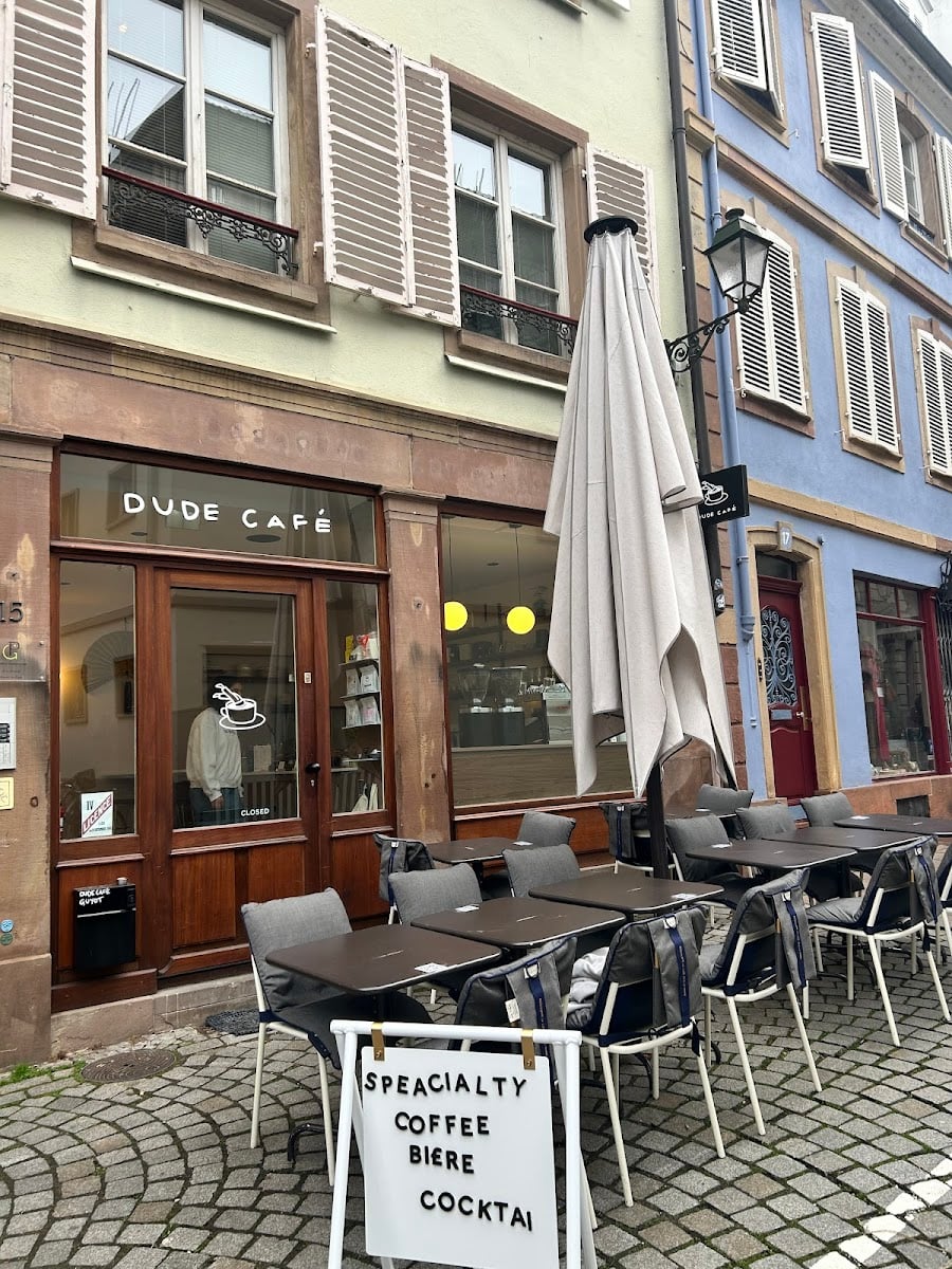 Dude Café