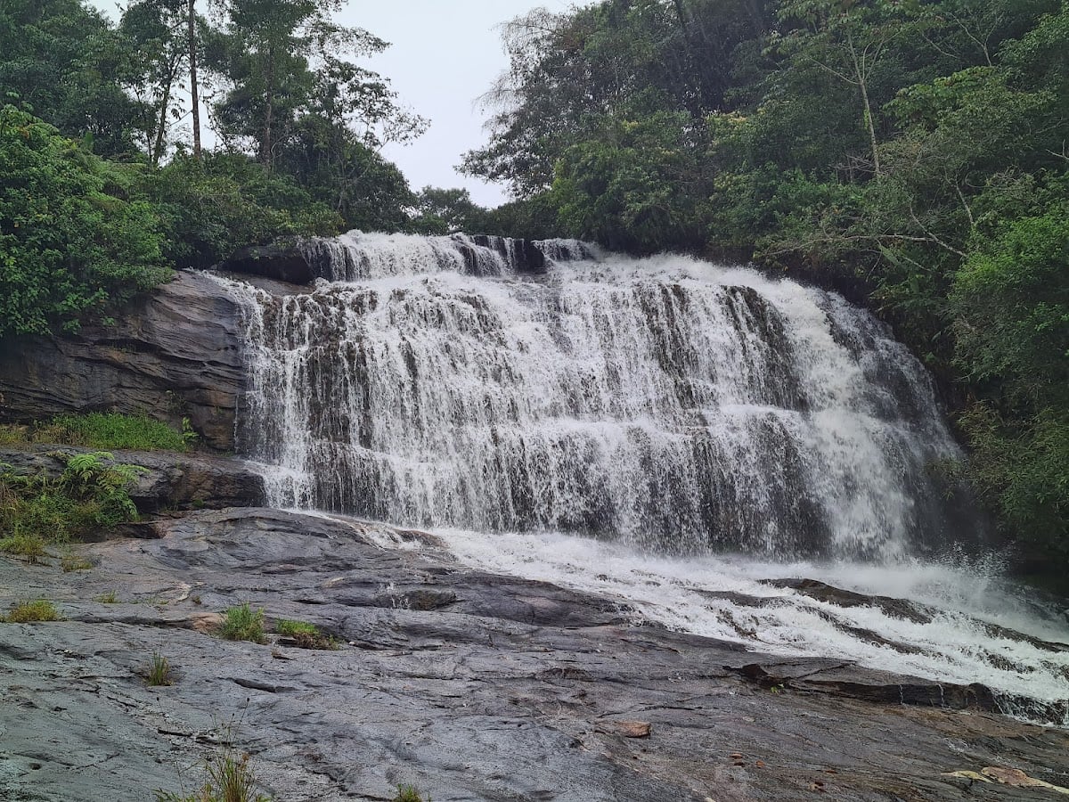 Cachoeira Barra Azul