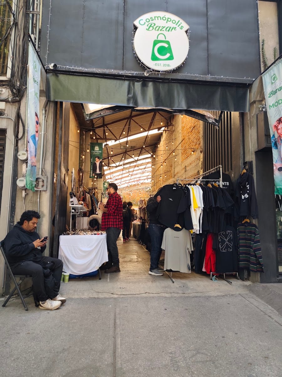 Cosmópolis Bazar