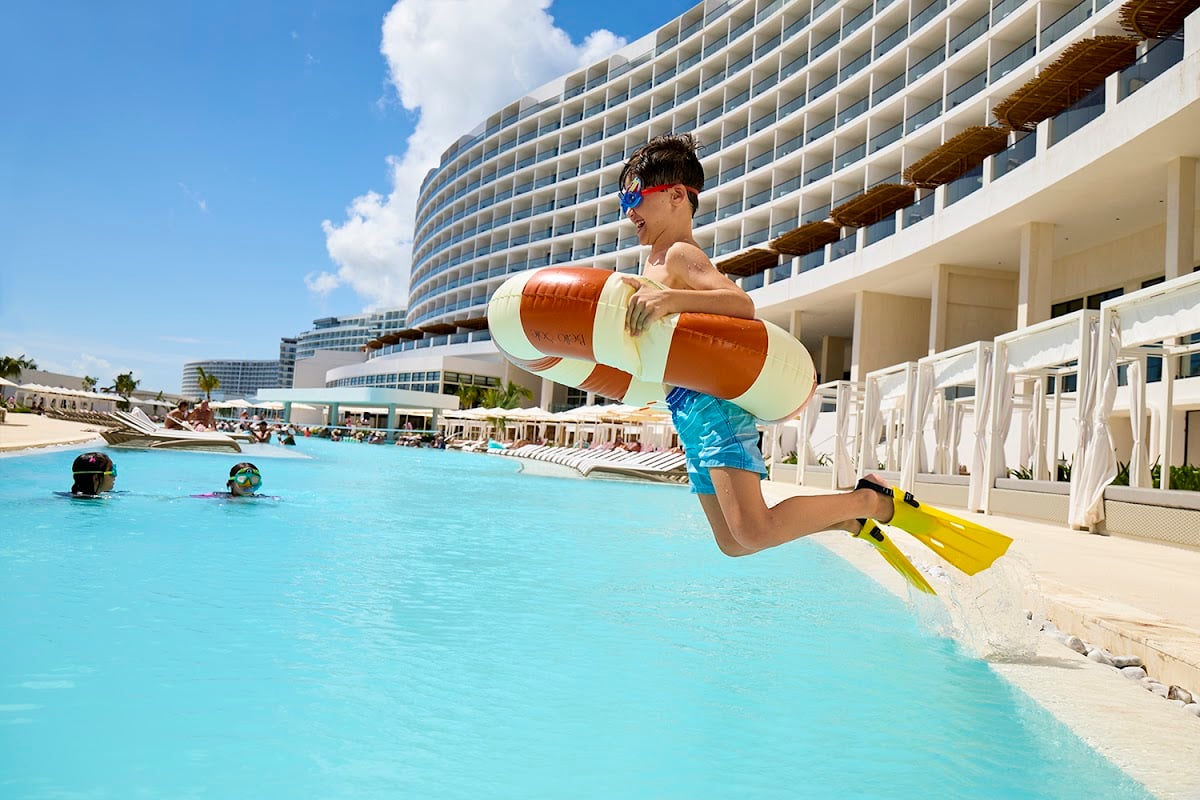 AVA Resort Cancun