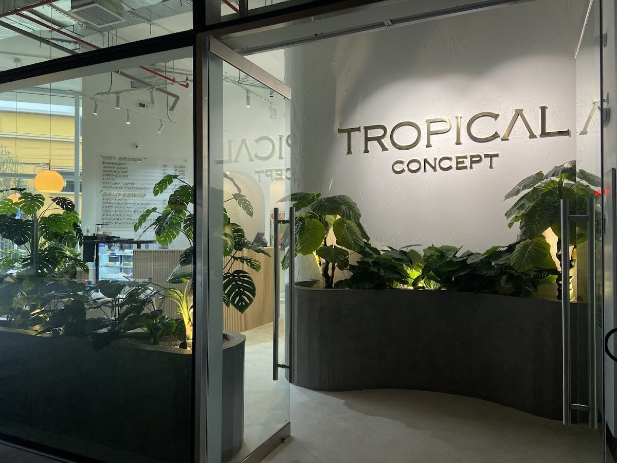 TROPICAL CONCEPT