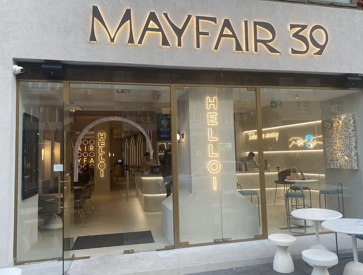 MAYFAIR 39