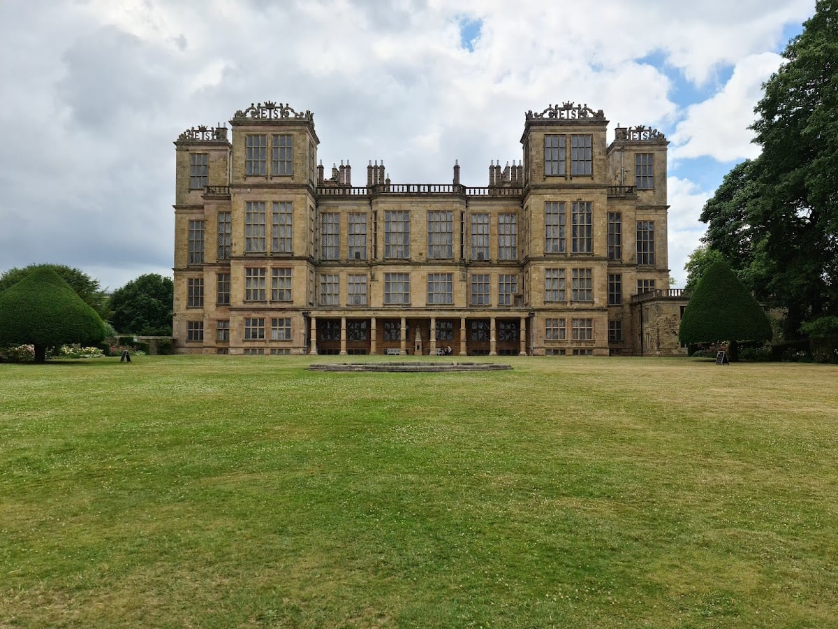 Hardwick Hall - malfoy manor !!