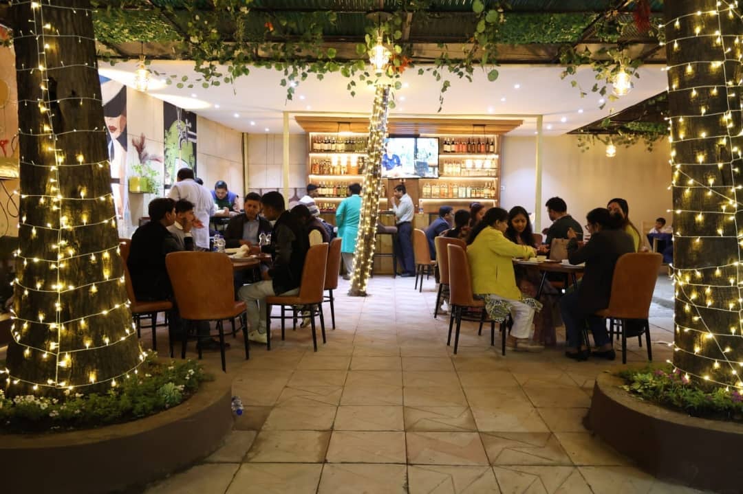 Radha's Indian Restaurant and Bar