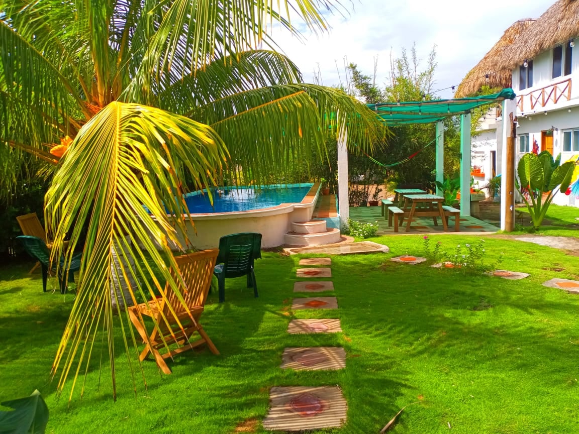 Las Pajaritas Surf Bungalows