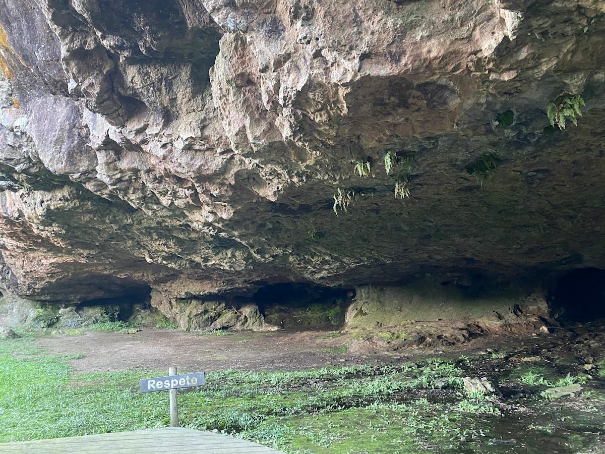 Municipal Grutas De Salamanca Park