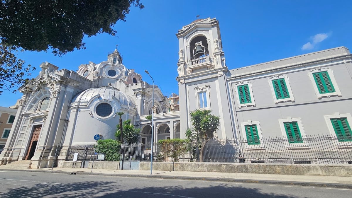 Santuario Parrocchia di Santa Maria del Carmine