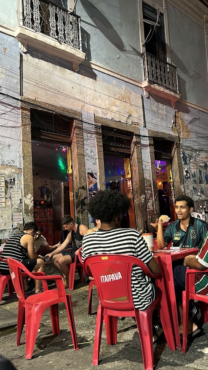 Bar Dellas