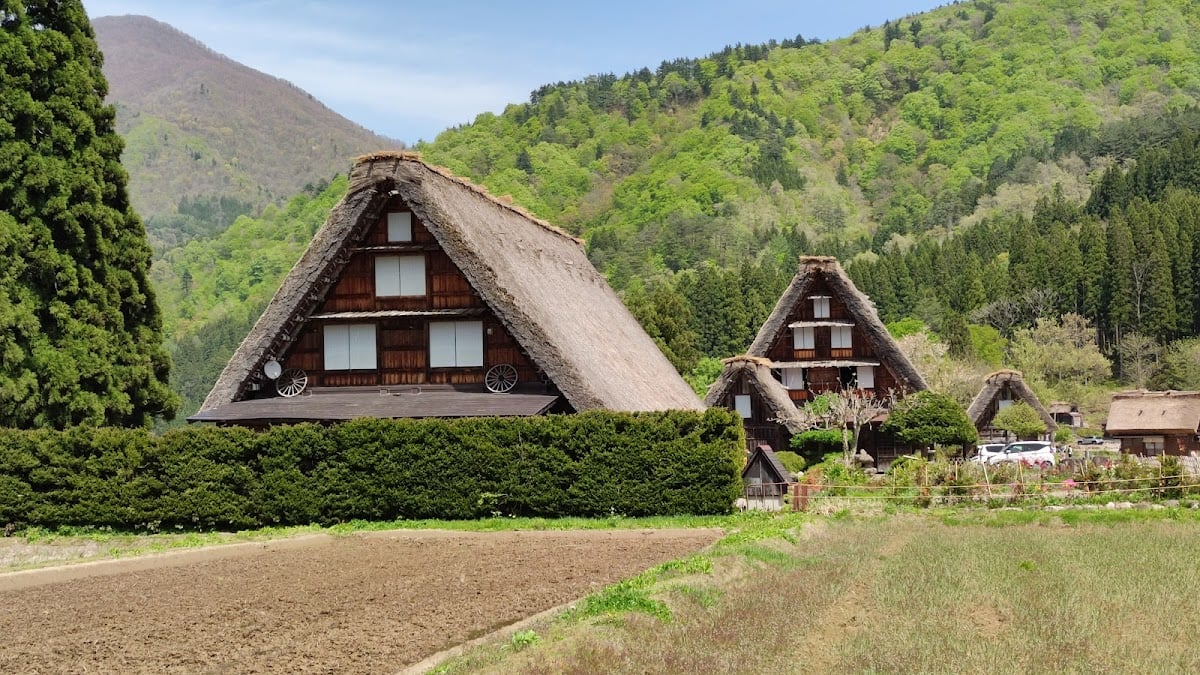 Shirakawago Three Houses