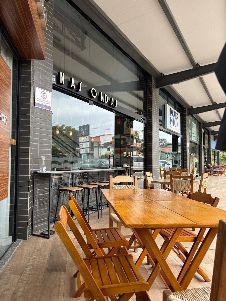 Nas Ondas Café