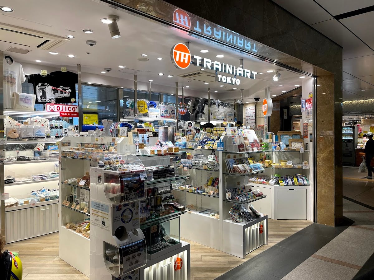trainiart tokyo グランスタミセ(bイチfカイサツナイ)