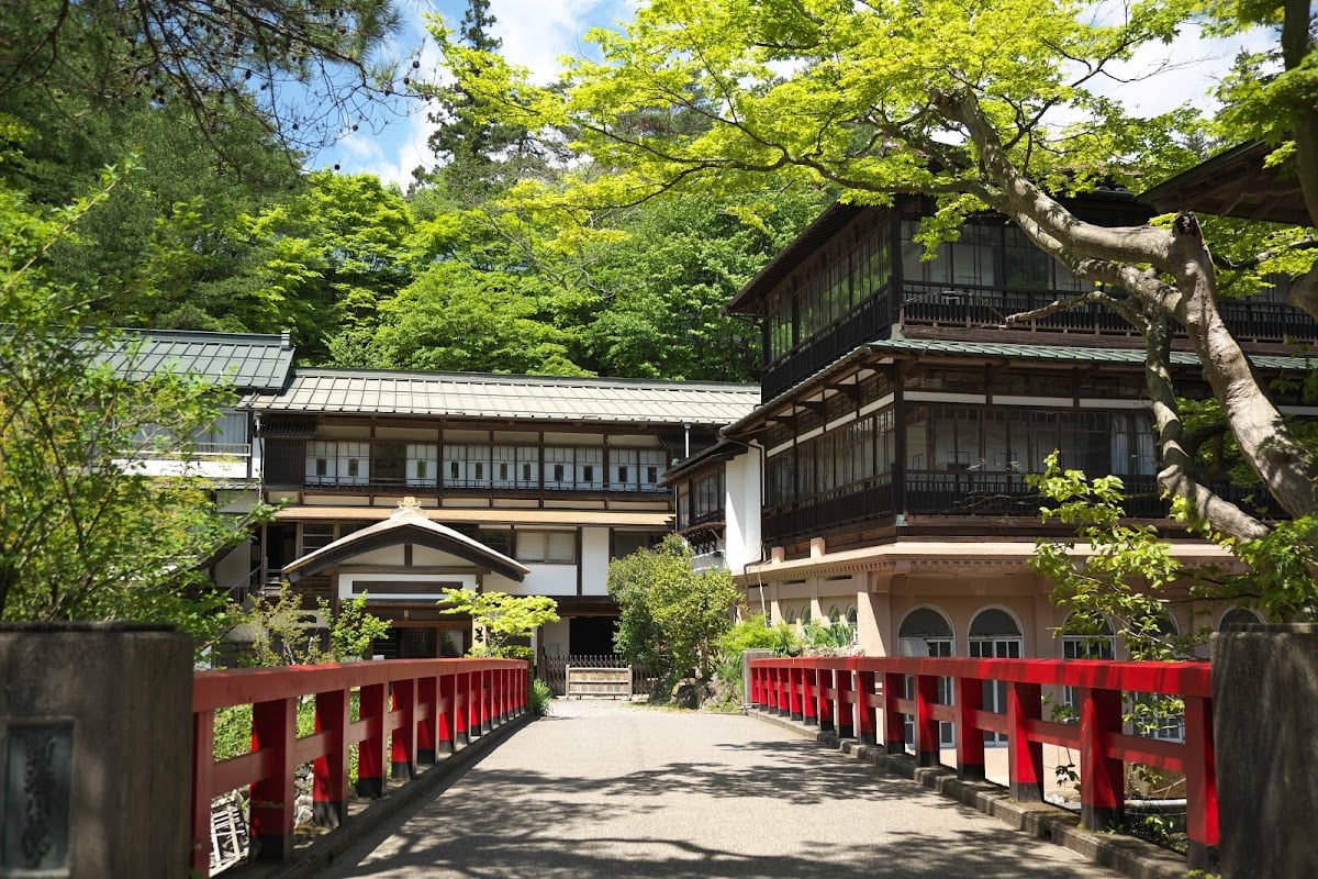 四万温泉 積善館 - 〈群馬〉