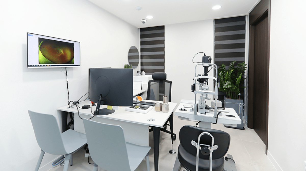 강남아이원스안과 Eyeonce Eye Clinic - Seocho