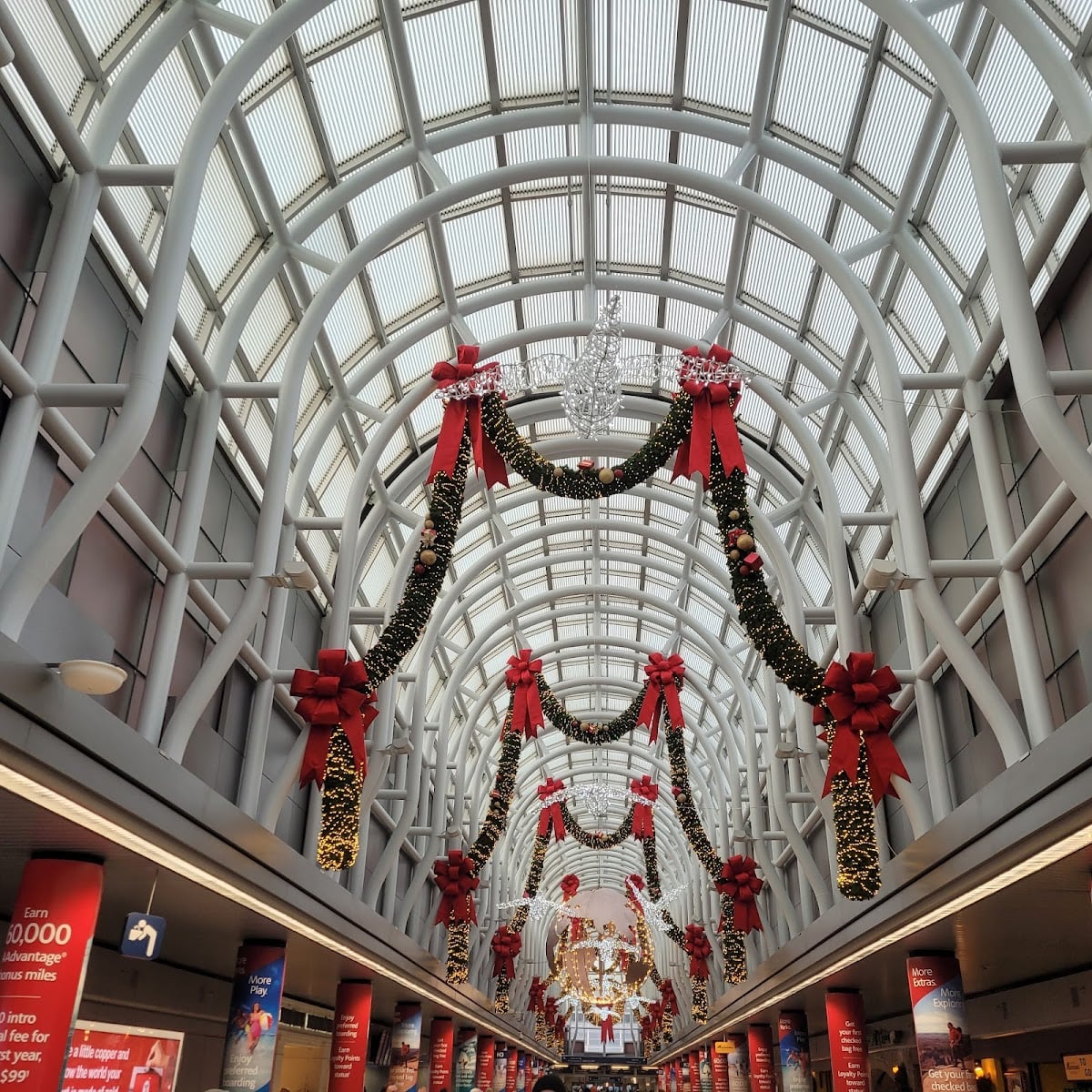 Chicago O'Hare International Airport (ORD)