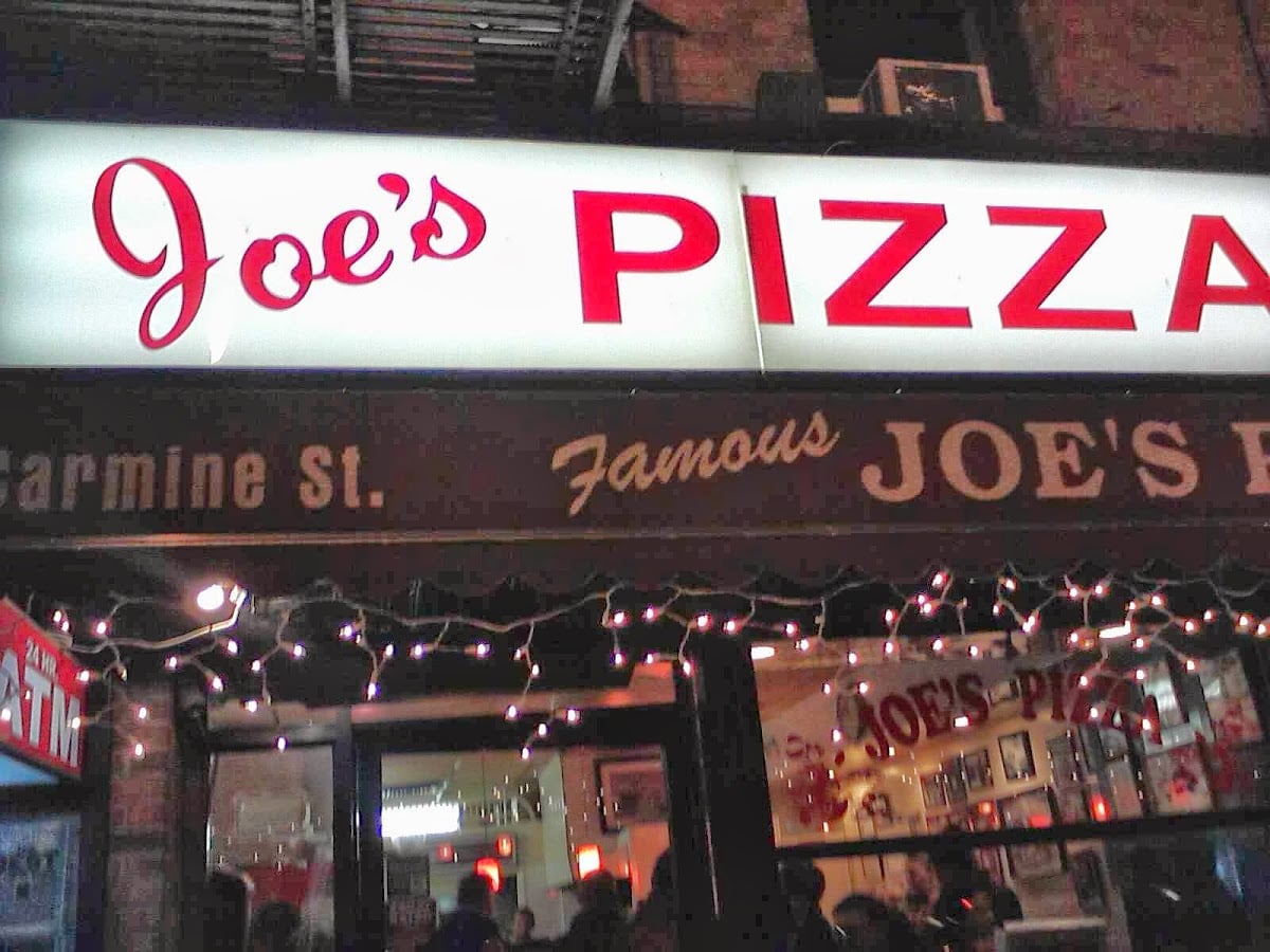 Joe's Pizza 