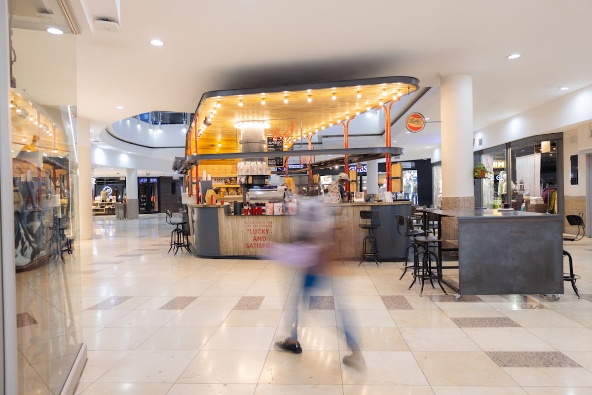 Lucky Bread Company- Brooklyn Mall