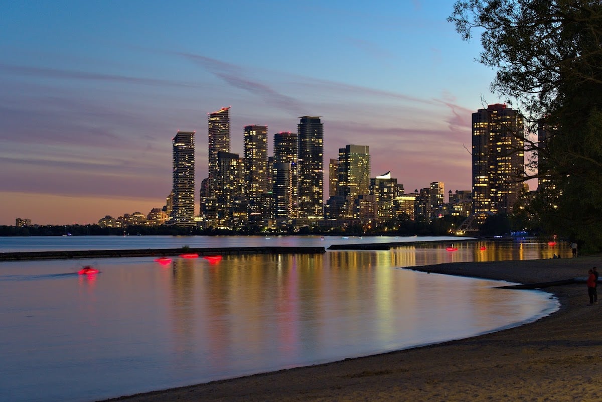 Sunnyside Beach