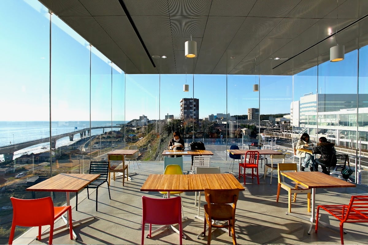 Sea Birds Cafe