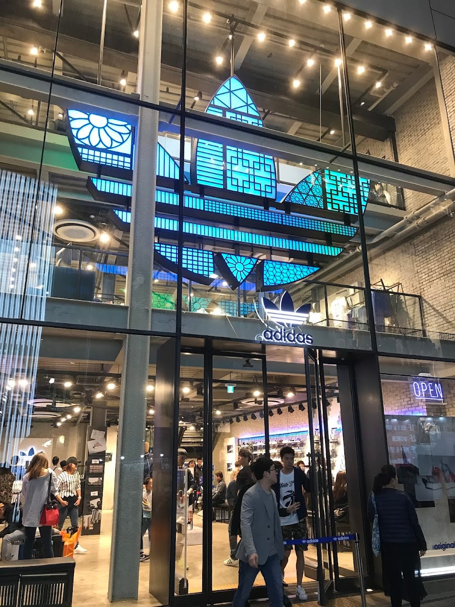 adidas Originals Myeongdong