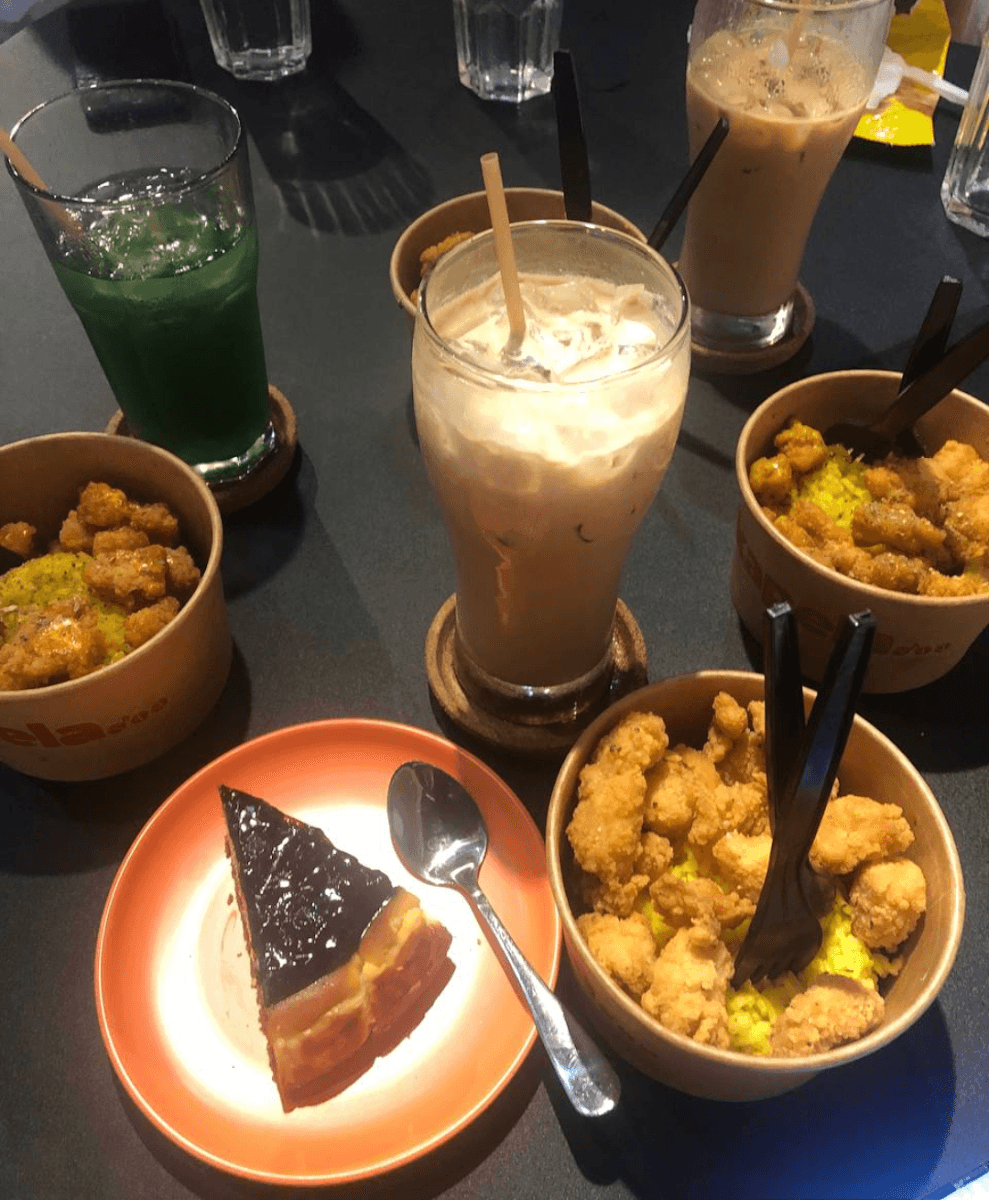 AKPL Lounge and Coffee