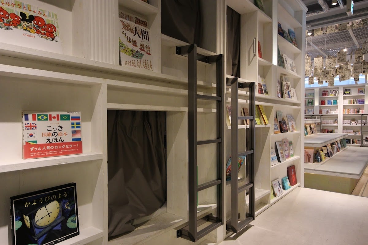 BOOK AND BED TOKYO 心斎橋