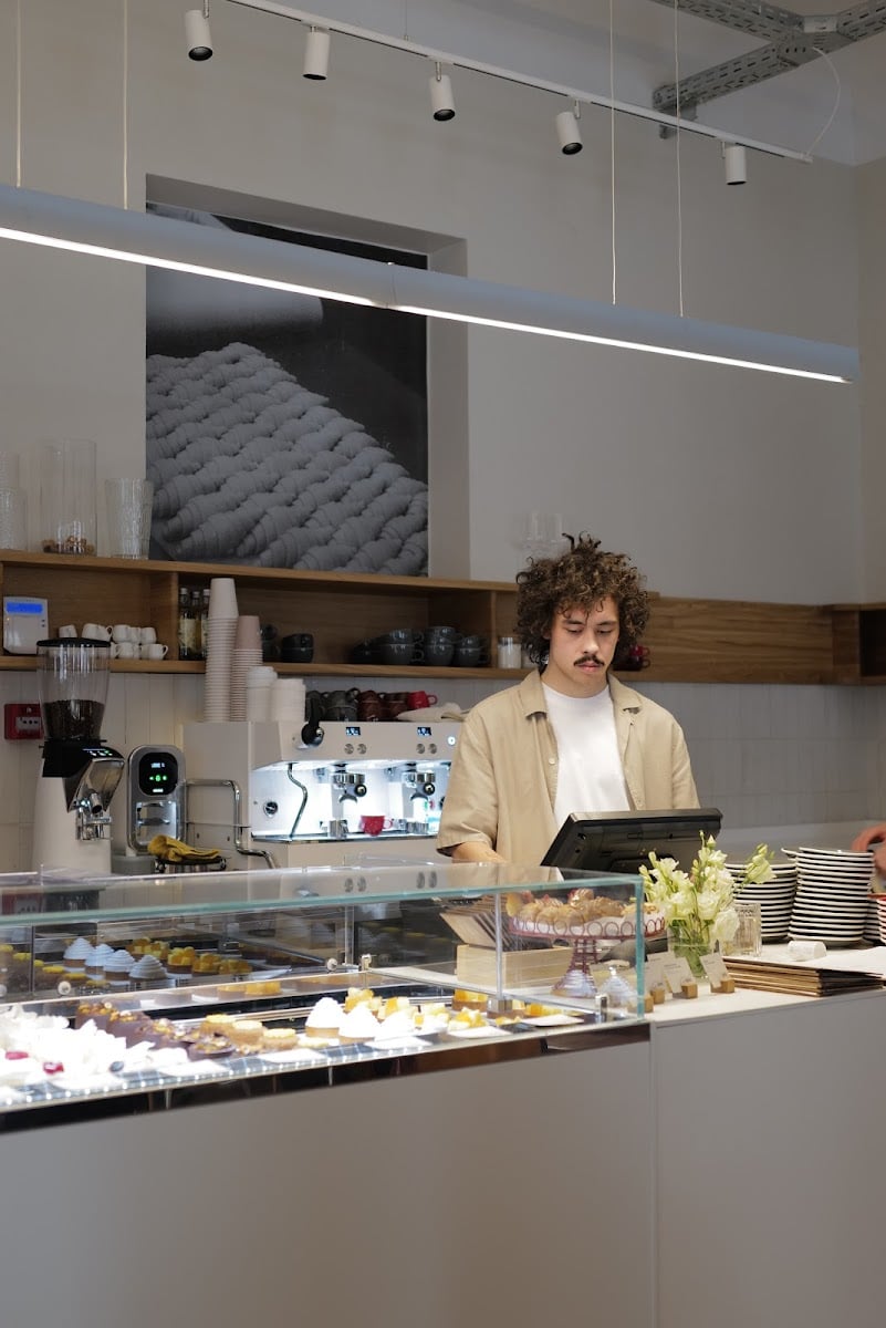 SLOJ bistro & bakery DORCOL