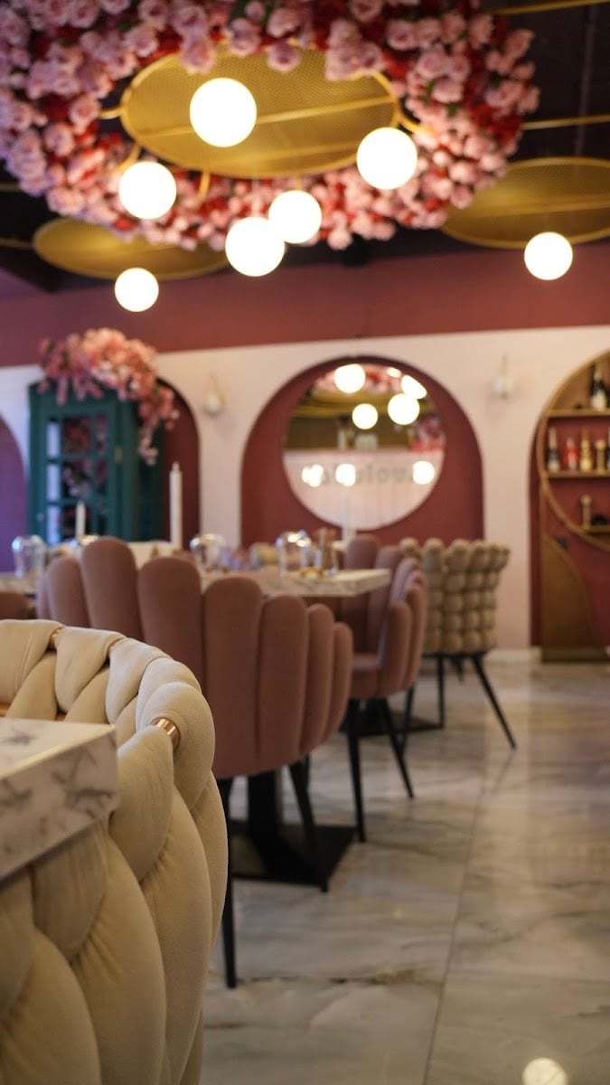 ZOLA Bistro & Pastry