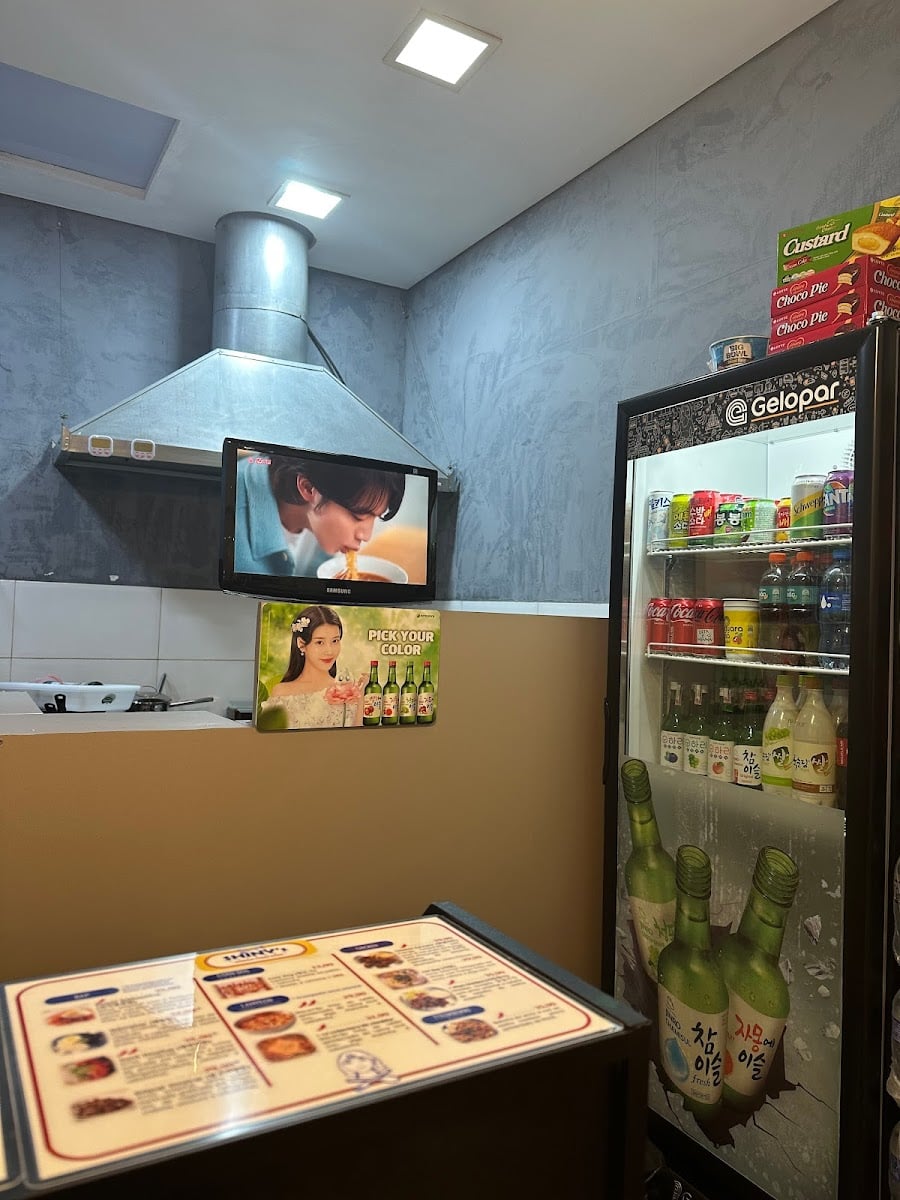 Shiny's Kitchen - Korean Street Food