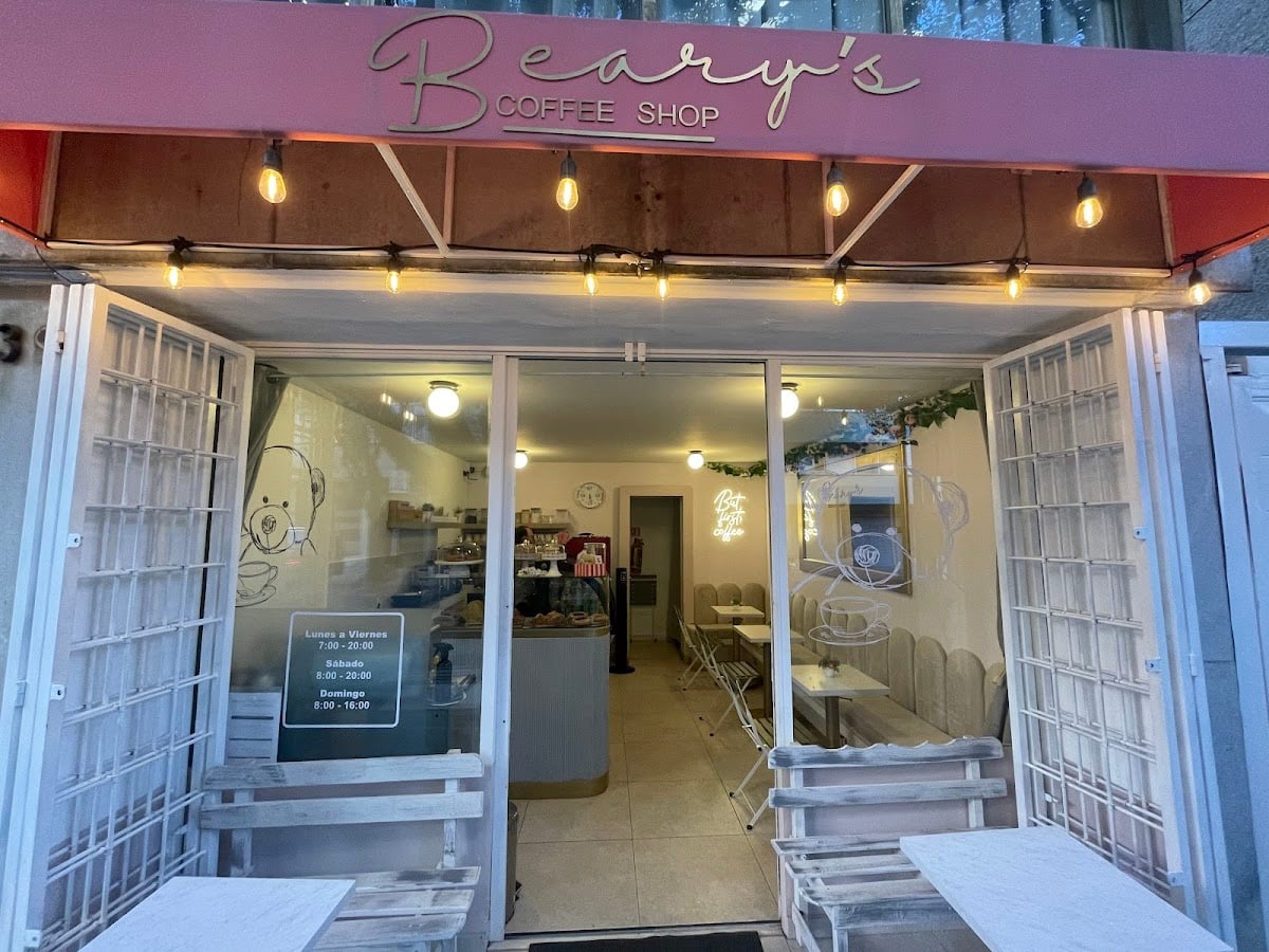 Beary’s Coffee Shop