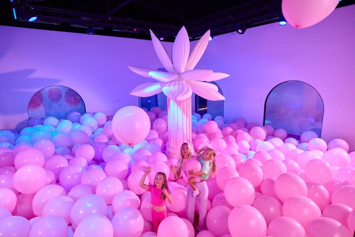 Bubble Planet: An Immersive Experience in Montreal