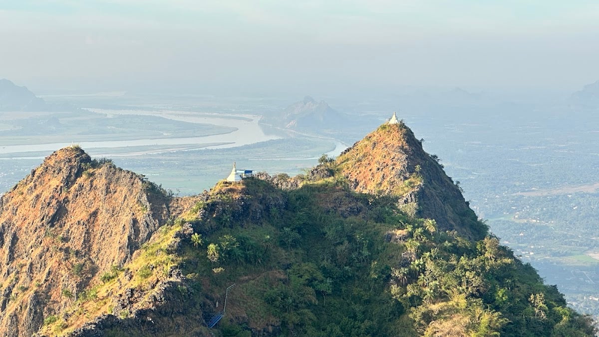 Mount Zwegabin