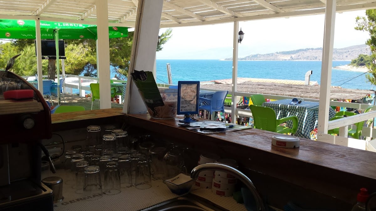 Oasis Ksamil
