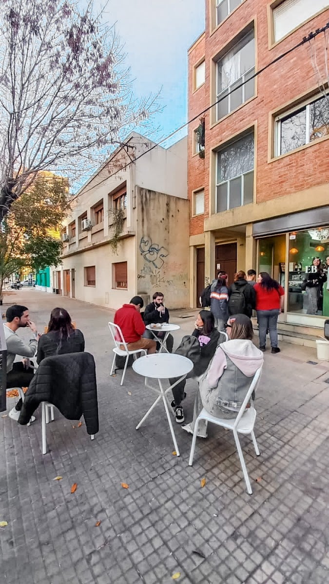 Ele Bakery