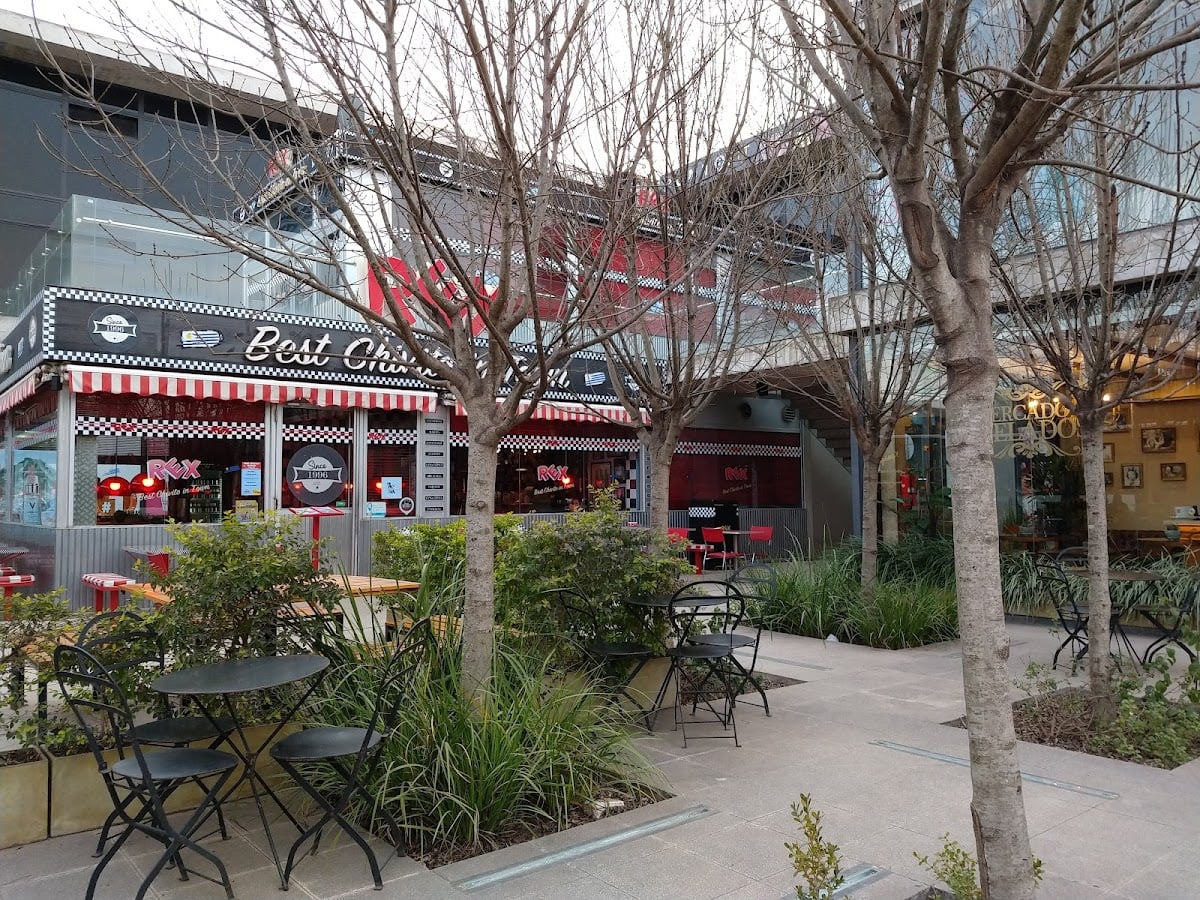 OSADA - Restaurante & Café