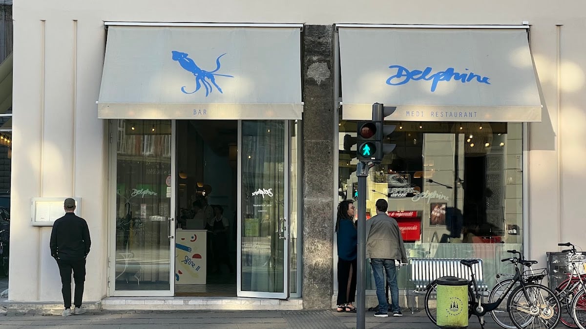 Delphine