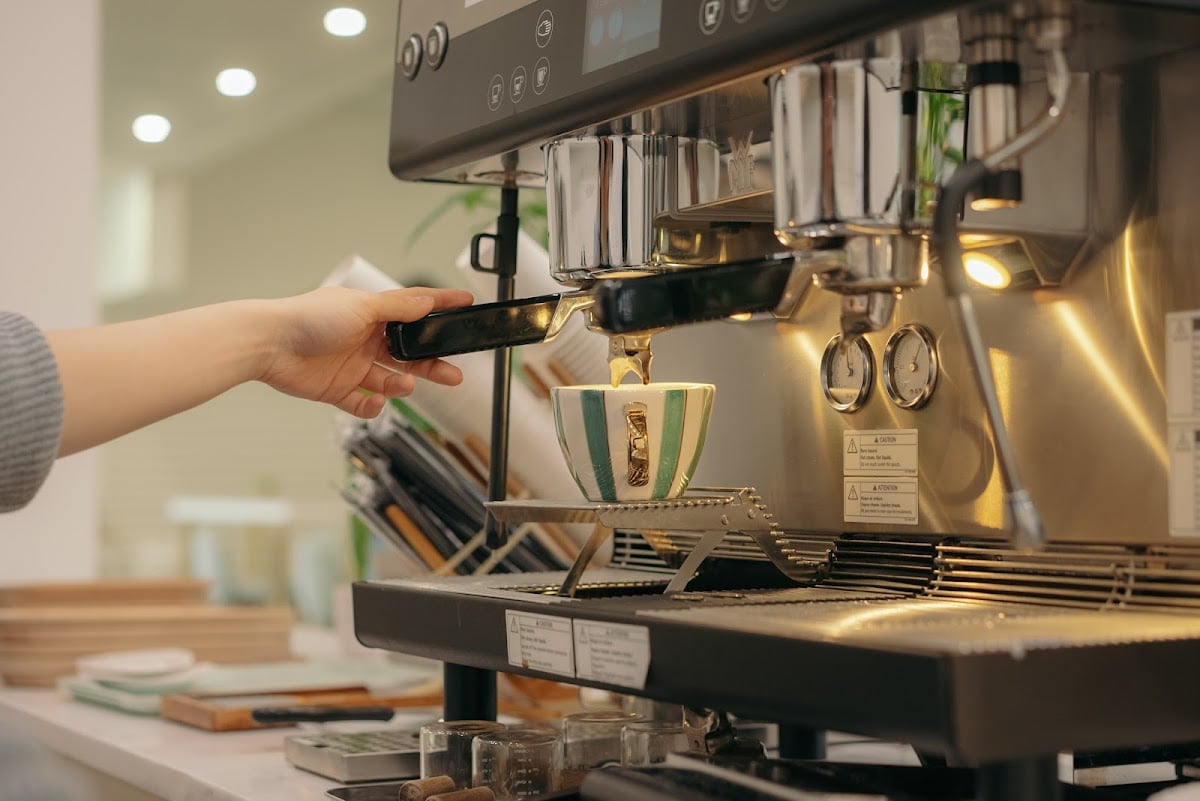 Littl Madeleine | Organic Coffee & Bakery