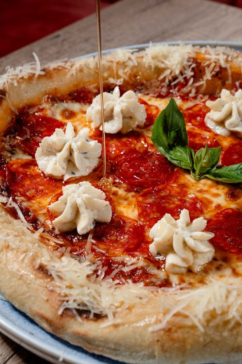 Vicino Pizza e Amici