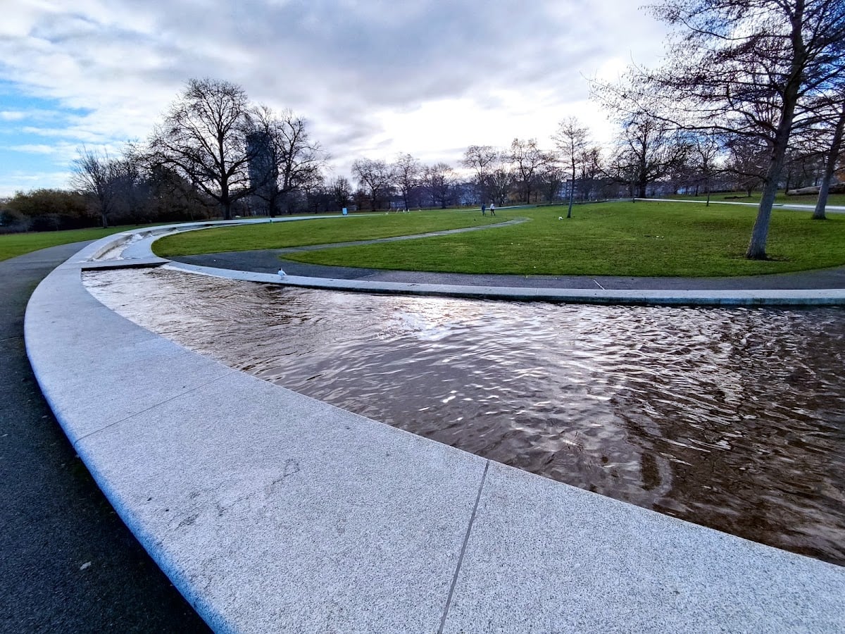 Princess Diana Memorial Fountain