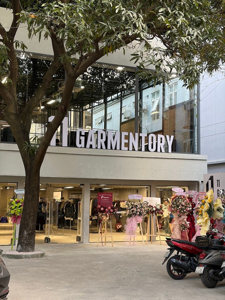 11 Garmentory