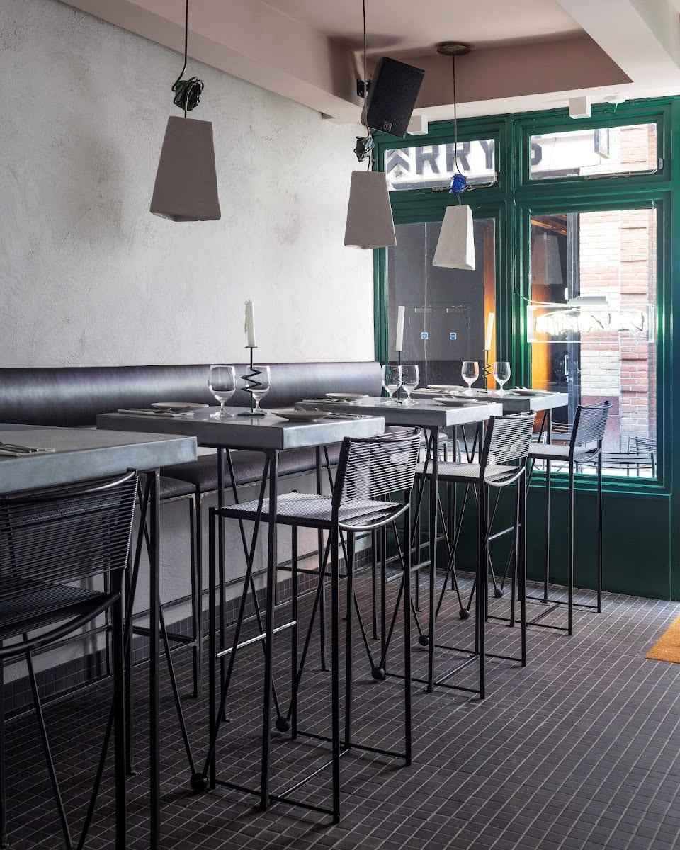 Bar Crispin