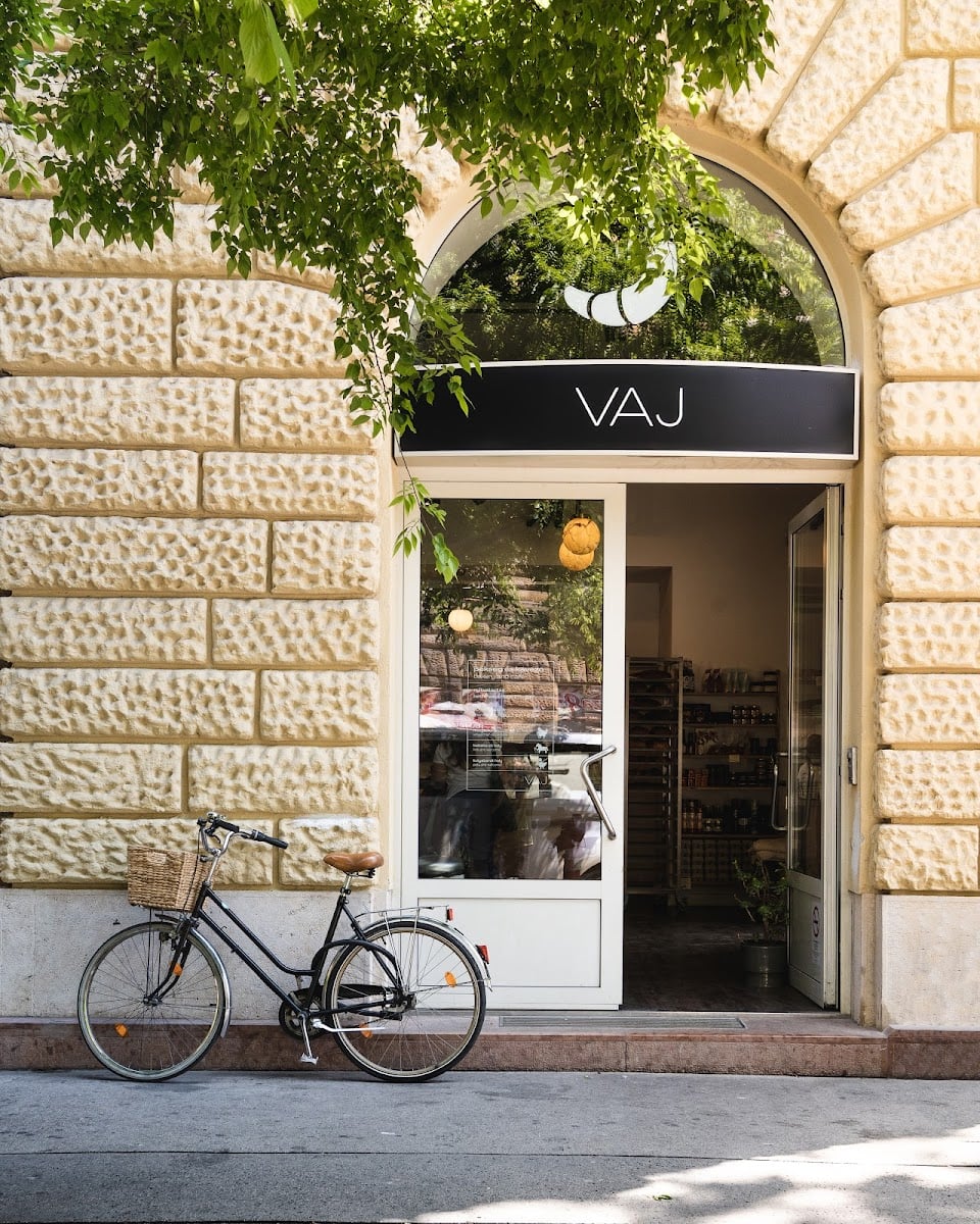 VAJ