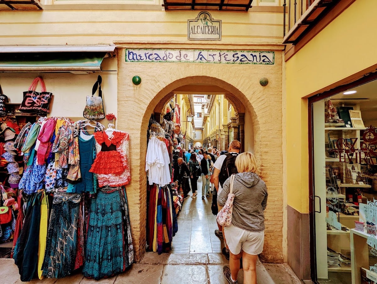 La Alcaicería (antiguo mercado de la seda)